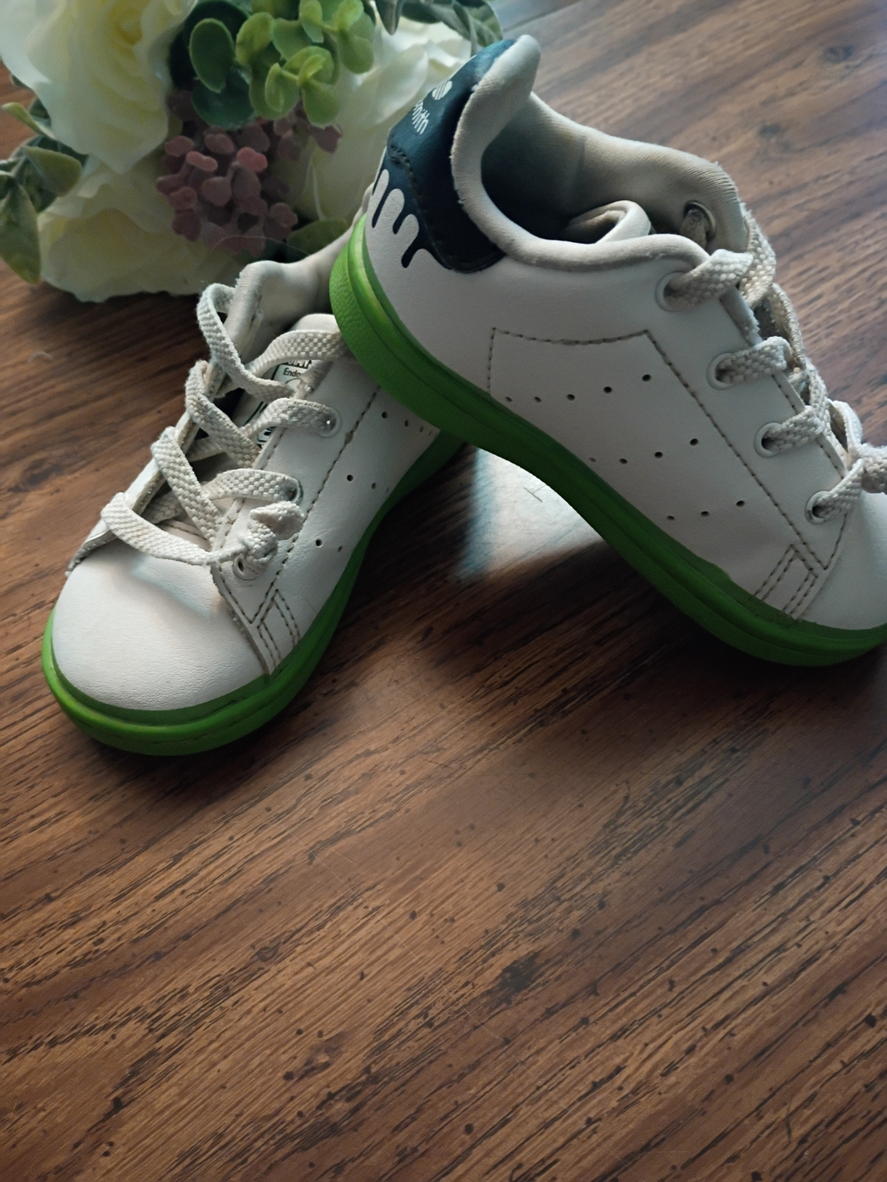 Adidas Toddler Stan Smith Size 6 Shoes